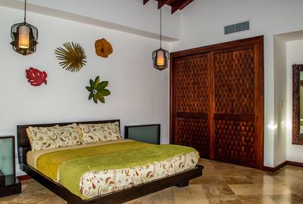 Pristine Bay 3 Bedroom Residence 1103 - Roatan, Honduras