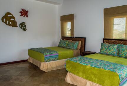 Pristine Bay 3 Bedroom Residence 1103 - Roatan, Honduras