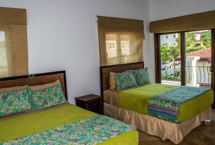 Pristine Bay 3 Bedroom Residence 1103 - Roatan, Honduras