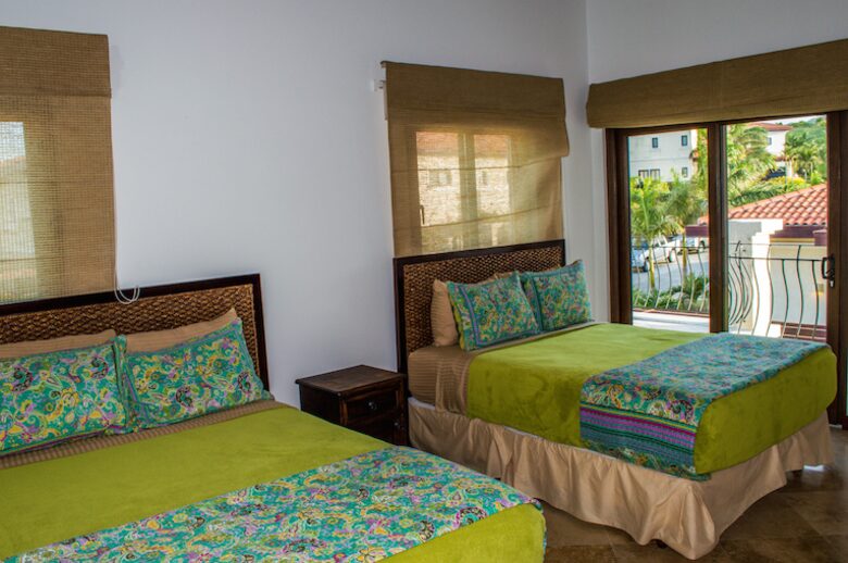 Pristine Bay 3 Bedroom Residence 1103 - Roatan, Honduras