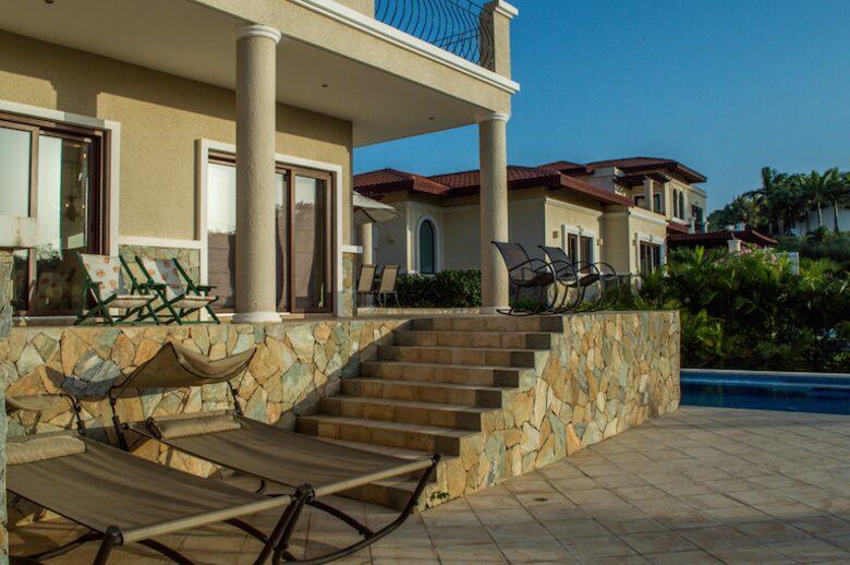 Pristine Bay 3 Bedroom Residence 1103 - Roatan, Honduras