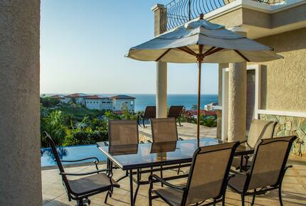 Pristine Bay 3 Bedroom Residence 1103 - Roatan, Honduras