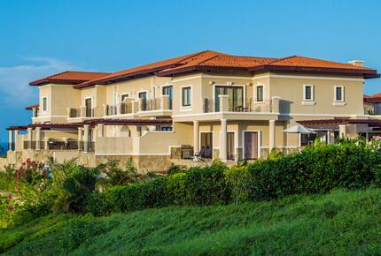 Pristine Bay 3 Bedroom Residence 1103 - Roatan, Honduras