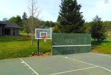 Auburn Lakeside Estate - Auburn, California